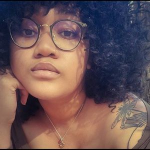 Meet your Posher, Angel